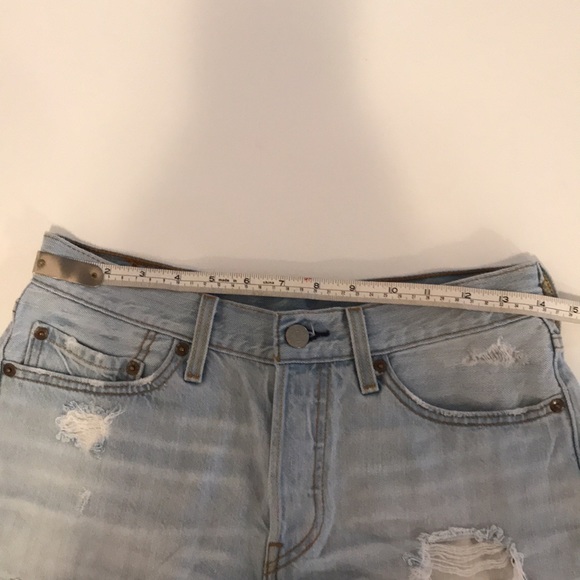 Levi’s 501 button fly jean shorts - Picture 11 of 15
